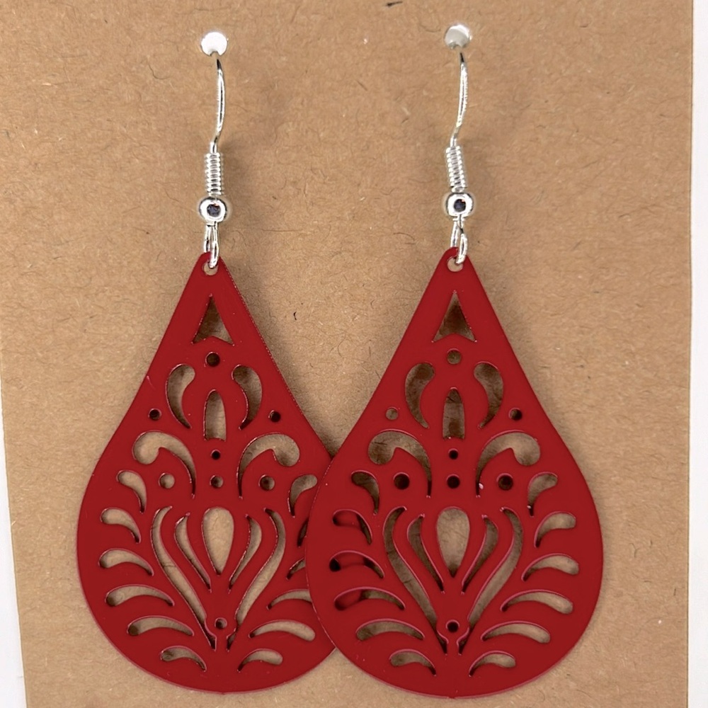 Delicate Brass Teardrop Dangle Earrings Fashion Jewelry - Picture 4 of 4